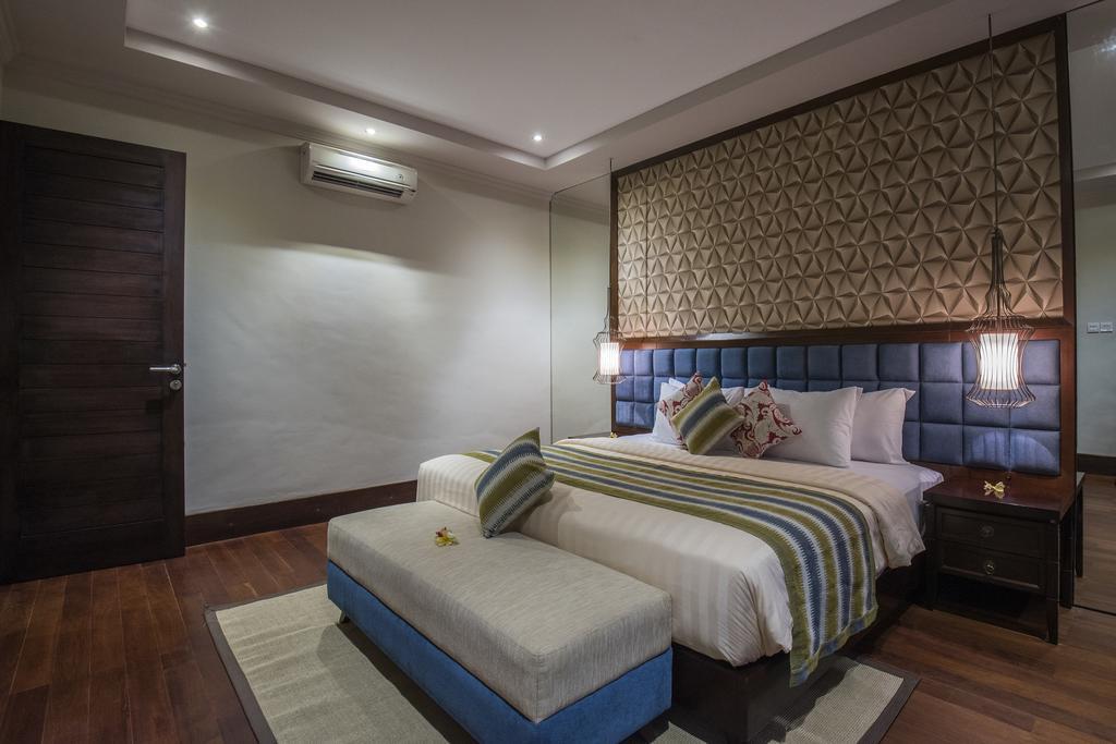 Natya Villa Jimbaran Rum bild